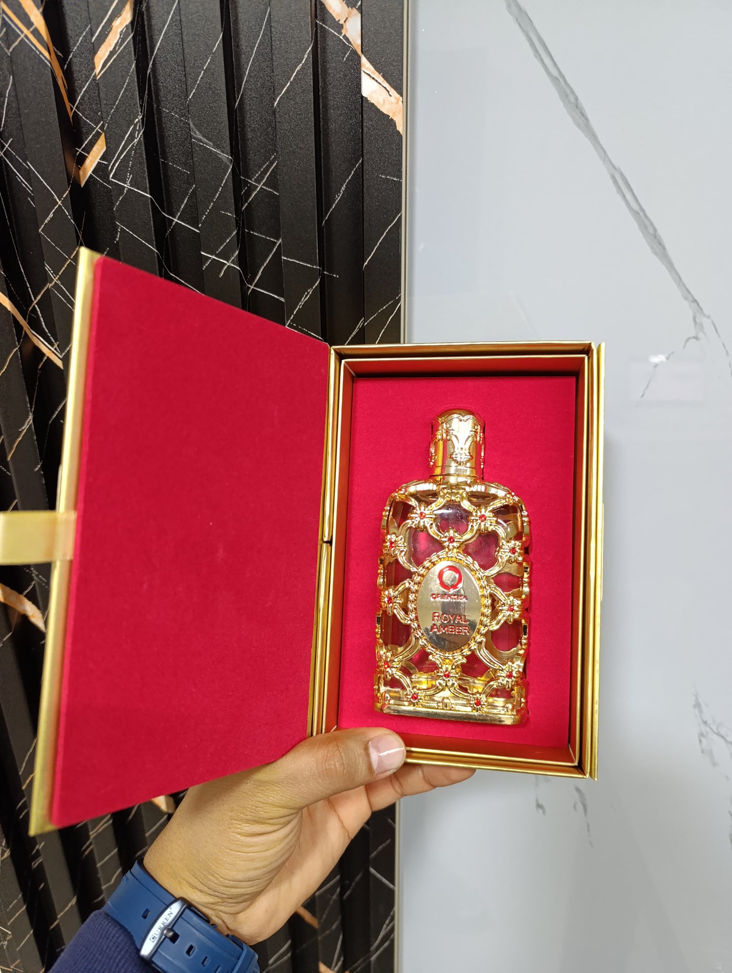 Orientica Royal Amber en Estuche de Lujo