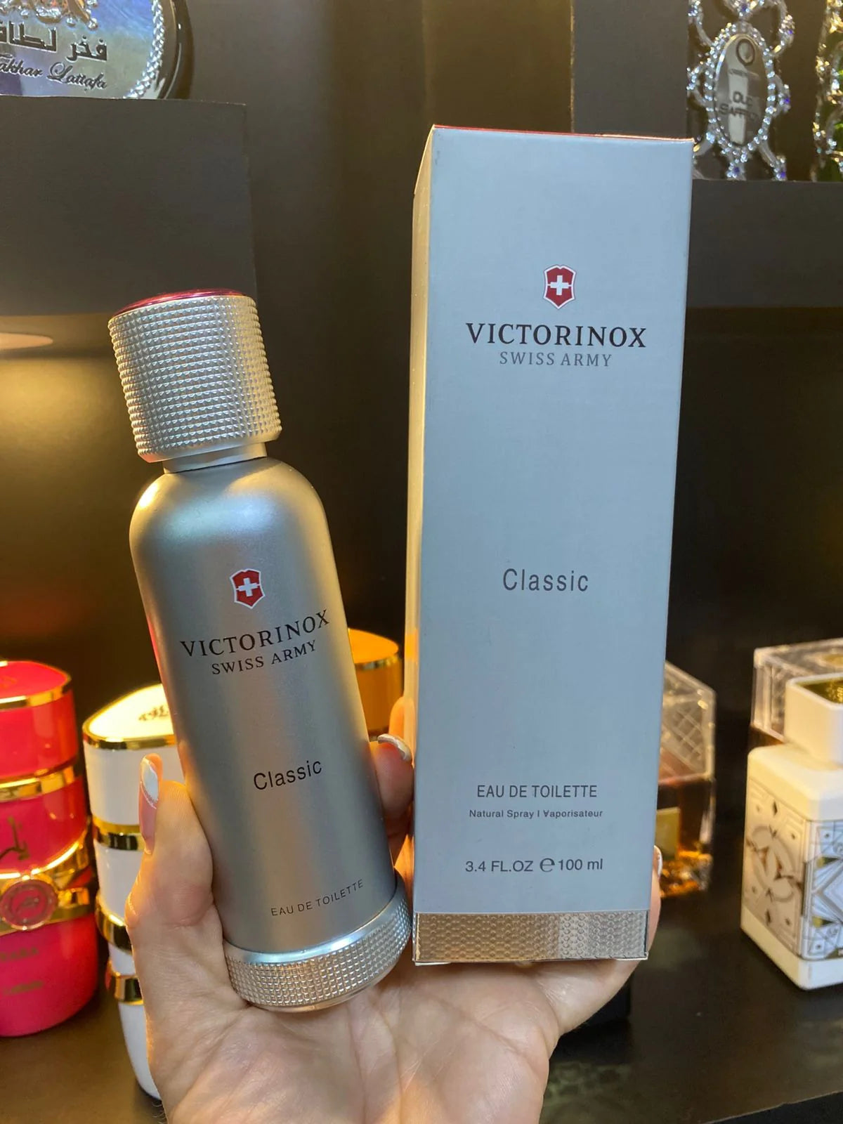 Victorinox Swiss Army Classic (Caja Gris)